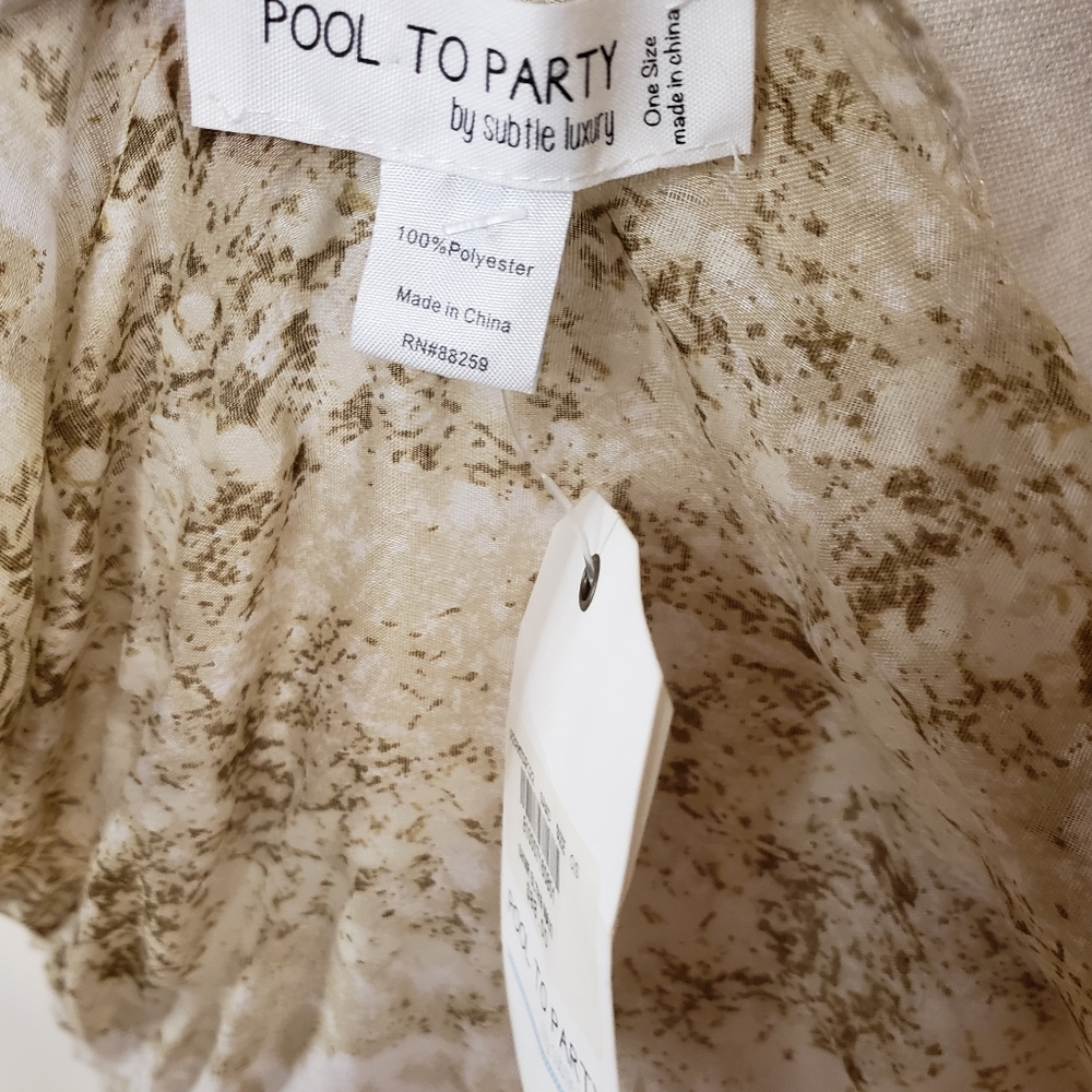 Beautiful Gold Pool Cover-up - Picture 9 of 11